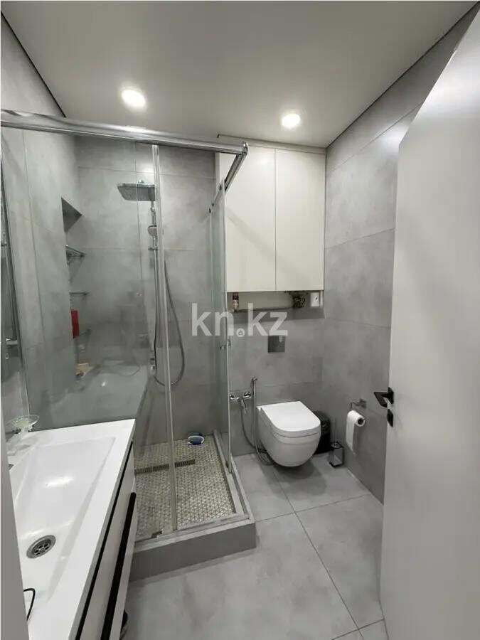 Продажа 4-комнатной квартиры, 130 м² - Продажа четырехкомнатных квартир от собственников в Алматы фото 6 из 8