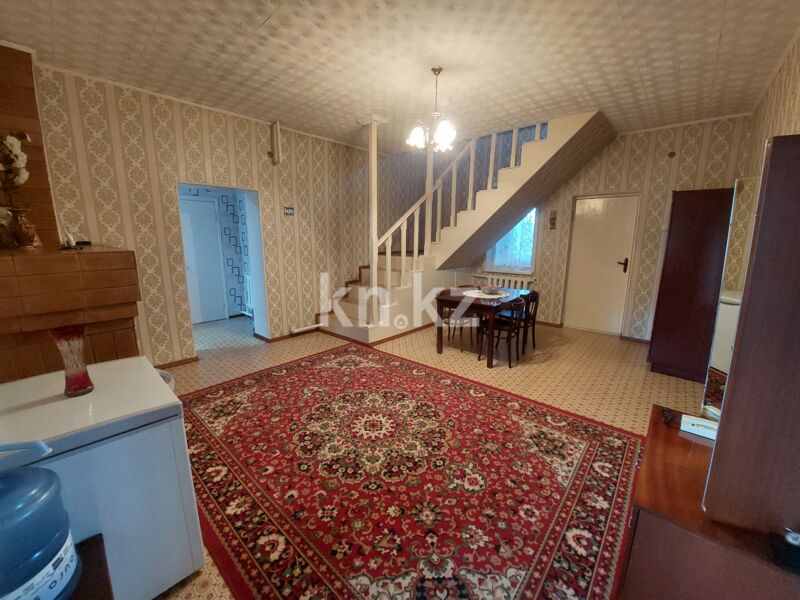 Продажа 6-комнатного дома, 195 м² - Продажа домов, коттеджей в Караганде - страница 7 фото 8 из 27