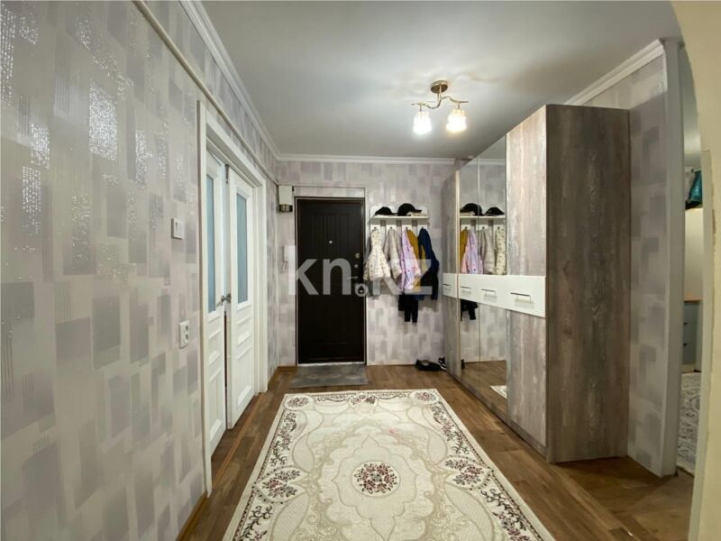 Продажа 3-комнатной квартиры, 74 м² - Продажа трехкомнатных квартир в Темиртау - страница 2 фото 12 из 18