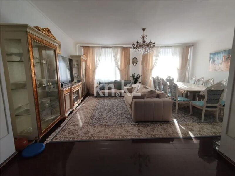 Продажа 4-комнатной квартиры, 138 м² - Продажа квартир в кирпичном доме в Астане - страница 220 фото 1 из 6
