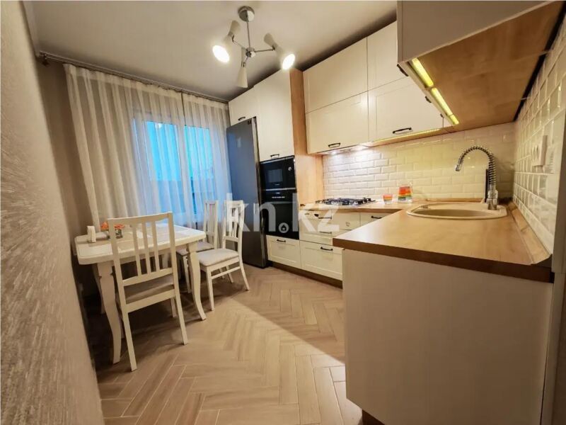 Продажа 4-комнатной квартиры, 74 м² - Продажа четырехкомнатных квартир в панельном доме в Алматы - страница 6 фото 5 из 8