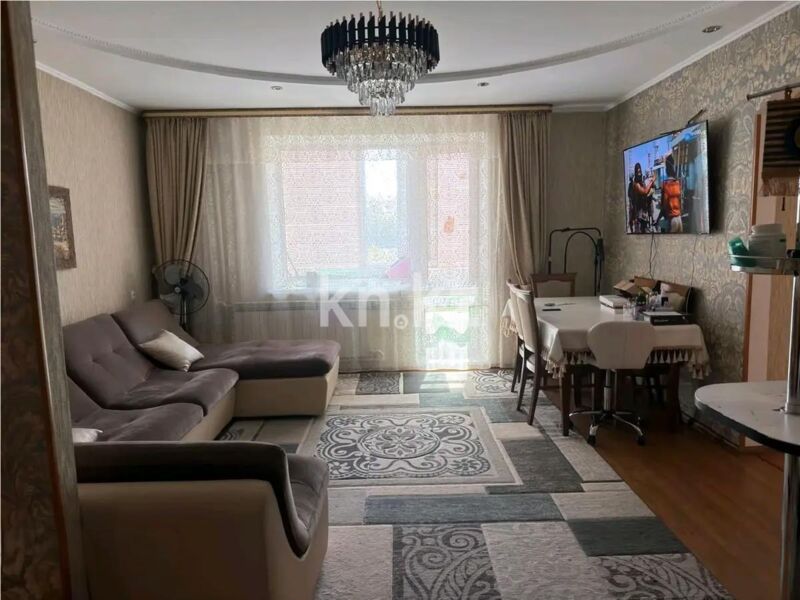Продажа 3-комнатной квартиры, 54 м² - Продажа трехкомнатных квартир в Майкудуке Караганды - страница 5 фото 1 из 5