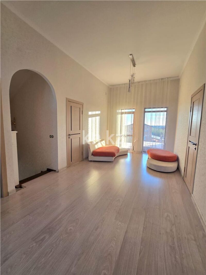 Продажа 7-комнатного дома, 330 м² - Продажа домов, коттеджей в Караганде - страница 5 фото 30 из 51