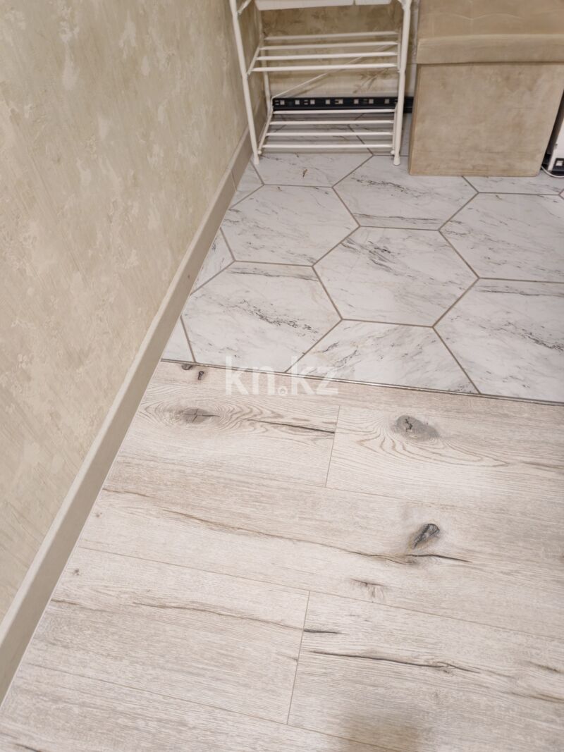 Продажа 1-комнатной квартиры, 32 м² - Продажа однокомнатных квартир в панельном доме в Караганде - страница 3 фото 4 из 15