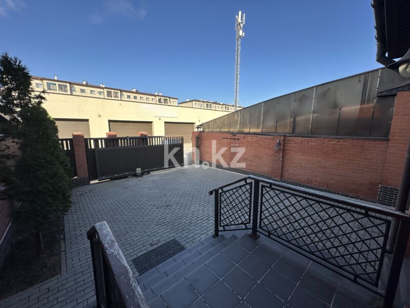 Продажа 6-комнатного дома, 312.6 м² - Продажа домов, коттеджей в Караганде - страница 3 фото 27 из 40