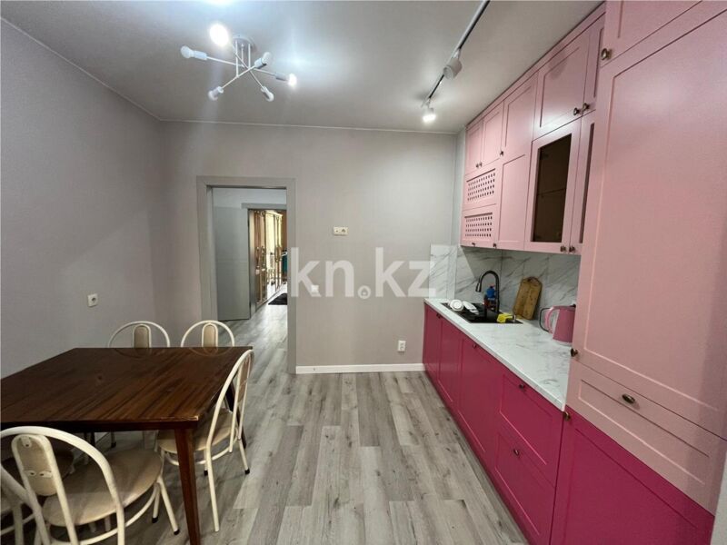 Продажа 3-комнатной квартиры, 80 м² - Продажа квартир в кирпичном доме в Астане - страница 12 фото 2 из 18