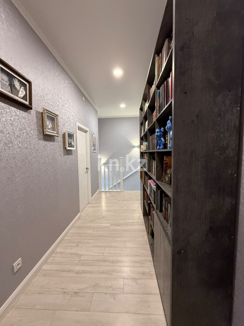 Продажа 4-комнатной квартиры, 138.4 м² - Продажа четырехкомнатных квартир в кирпичном доме в Караганде фото 26 из 31