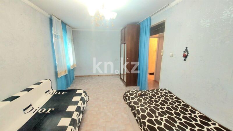 Продажа 1-комнатной квартиры, 33 м² - Продажа однокомнатных квартир в панельном доме в Темиртау - страница 2 фото 4 из 12