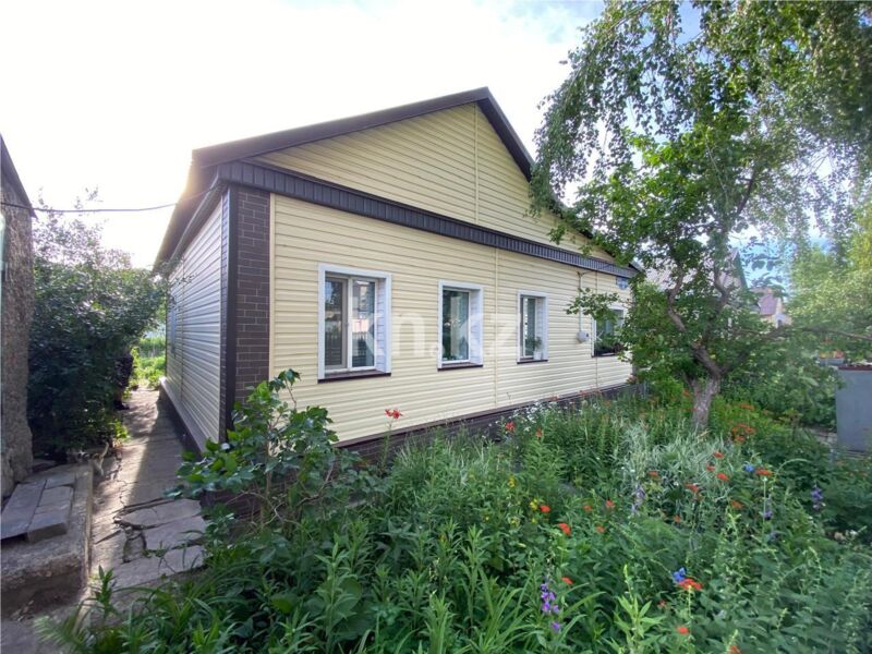 Продажа 6-комнатного дома, 90 м² - Продажа домов, коттеджей в Караганде - страница 7 фото 1 из 18