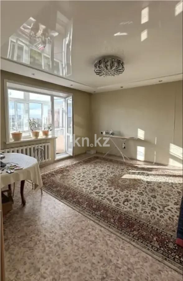 Продажа 3-комнатной квартиры, 64 м² - Продажа трехкомнатных квартир на Юго-Востоке Караганды - страница 9 фото 1 из 3