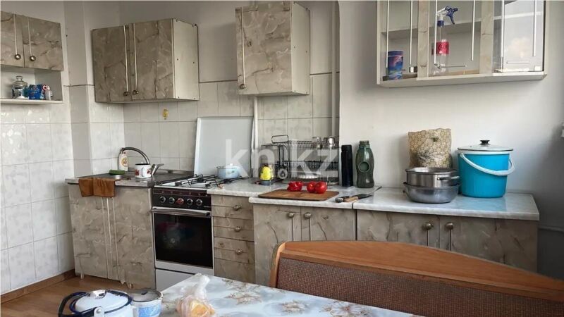 Продажа 3-комнатной квартиры, 70 м² - Продажа трехкомнатных квартир от собственников в Казахстане - страница 11 фото 3 из 4
