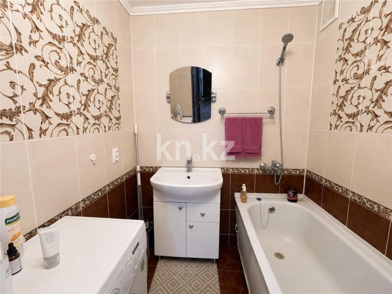 Продажа 3-комнатной квартиры, 71 м² - Продажа трехкомнатных квартир на Юго-Востоке Караганды - страница 15 фото 5 из 8