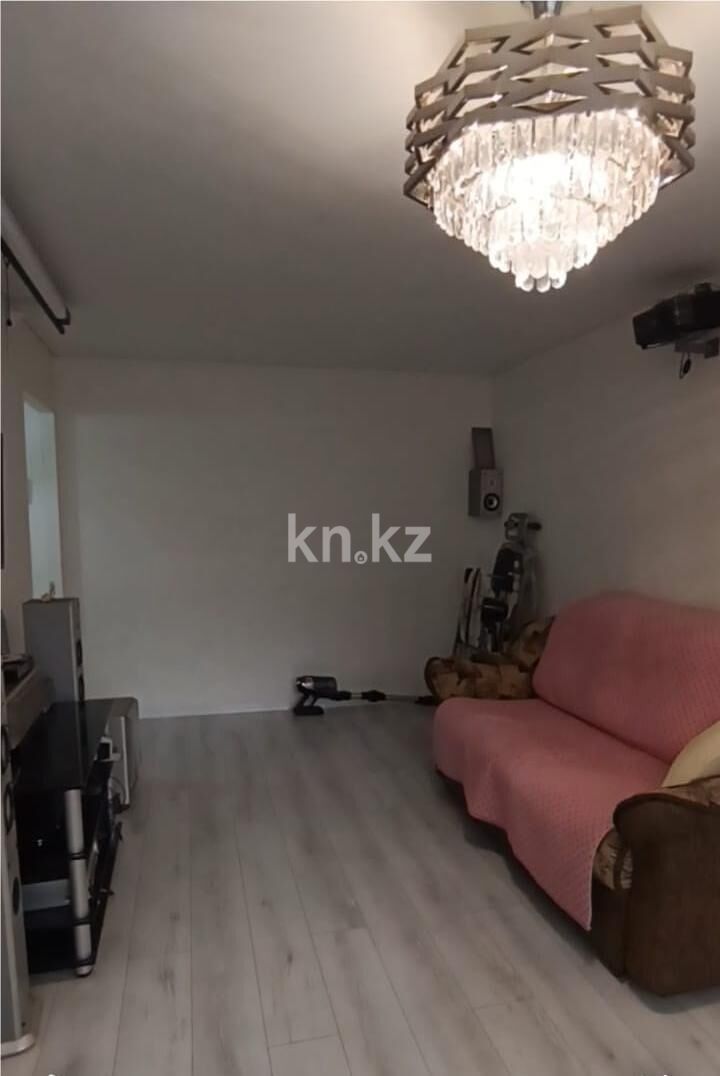 Продажа 2-комнатной квартиры, 43 м² - Продажа двухкомнатных квартир в Городе Караганды фото 1 из 10