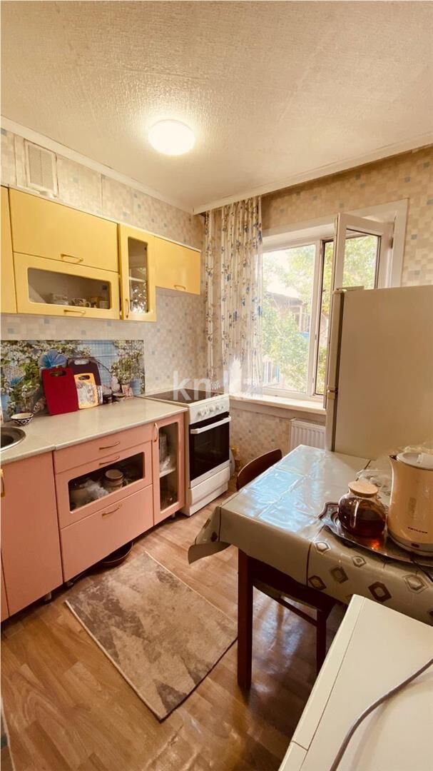 Продажа 1-комнатной квартиры, 33 м² - Продажа однокомнатных квартир в панельном доме в Караганде - страница 8 фото 3 из 11