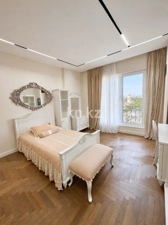 Продажа 3-комнатной квартиры, 133.8 м² - Продажа квартир в монолитном доме в Алматы фото 4 из 16