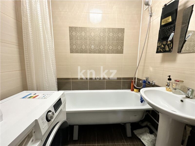 Продажа 1-комнатной квартиры, 42 м² - Продажа однокомнатных квартир в панельном доме в Караганде - страница 10 фото 6 из 9
