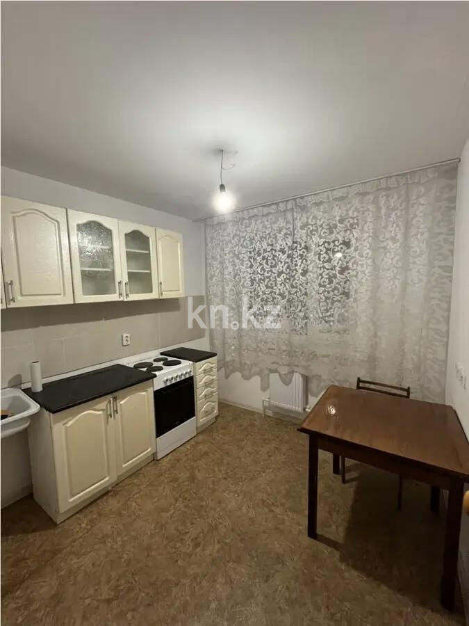 Продажа 2-комнатной квартиры, 53 м² - Продажа квартир в кирпичном доме в Караганде - страница 2 фото 3 из 6