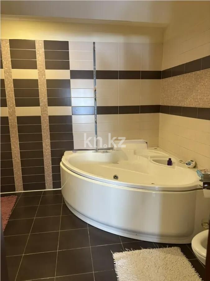 Продажа 5-комнатной квартиры, 214.8 м² - Продажа пятикомнатных и более квартир в Бостандыкском р-не Алматы - страница 2 фото 8 из 10