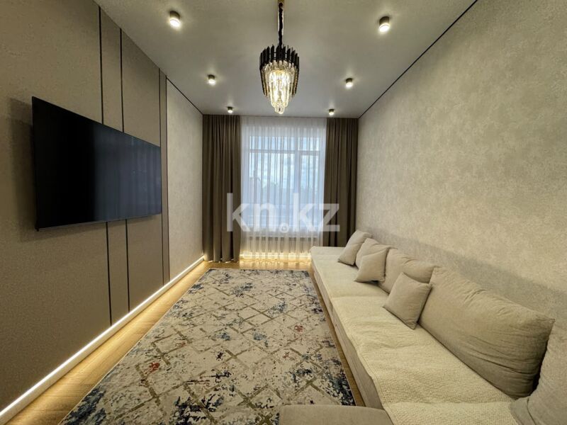 Продажа 3-комнатной квартиры, 80 м² - Продажа трехкомнатных квартир на Юго-Востоке Караганды - страница 19 фото 1 из 28