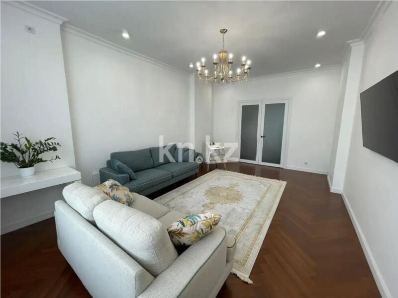 Продажа 4-комнатной квартиры, 138 м² - Продажа четырехкомнатных квартир в блочном доме в Казахстане - страница 10 фото 1 из 6