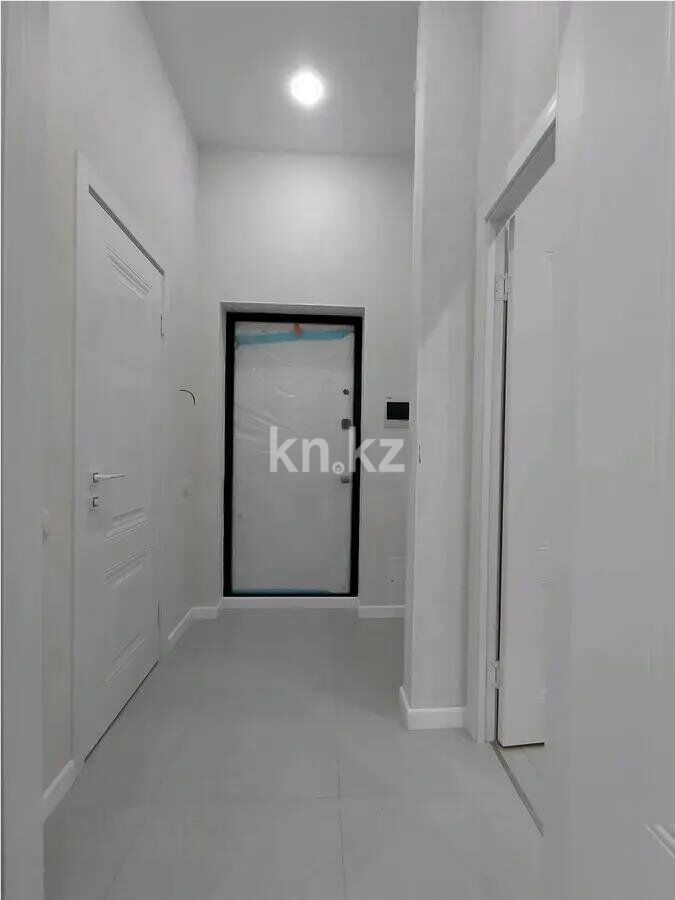 Продажа 1-комнатной квартиры, 37 м² - Продажа квартир в кирпичном доме в Казахстане - страница 23 фото 3 из 3