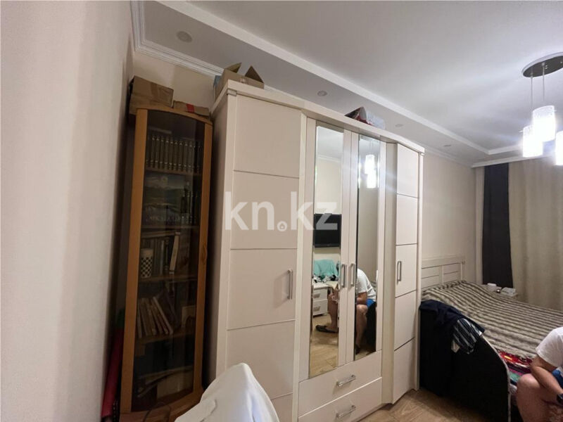 Продажа 4-комнатной квартиры, 131 м² - Продажа четырехкомнатных квартир в кирпичном доме в Караганде - страница 8 фото 12 из 23