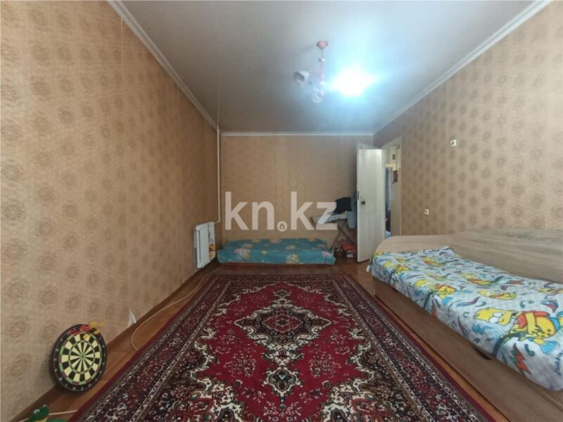 Продажа 4-комнатной квартиры, 76 м² - Продажа четырехкомнатных квартир в панельном доме в Караганде - страница 5 фото 9 из 16