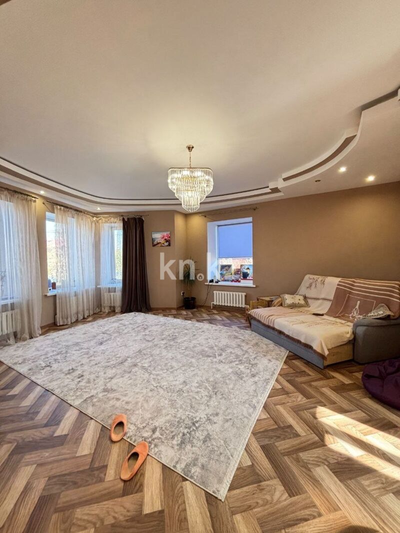 Продажа 7-комнатного дома, 297 м² - Продажа домов, коттеджей в Казахстане - страница 5 фото 7 из 24