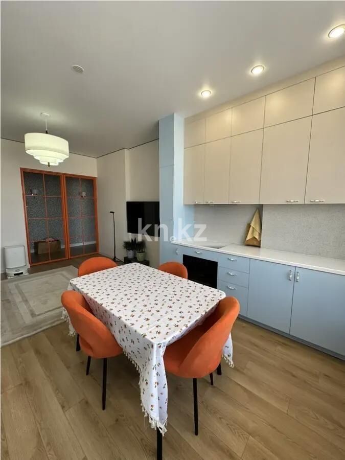 Продажа 4-комнатной квартиры, 106 м² - Продажа четырехкомнатных квартир в блочном доме в Казахстане - страница 5 фото 1 из 7