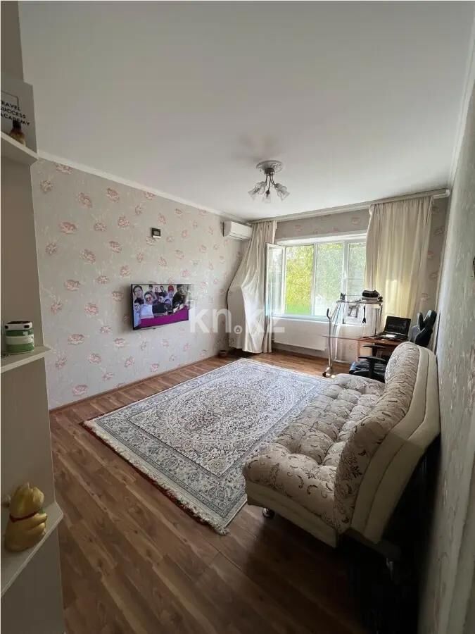 Продажа 2-комнатной квартиры, 54 м² - Продажа двухкомнатных квартир в панельном доме в Алматы - страница 26 фото 1 из 4