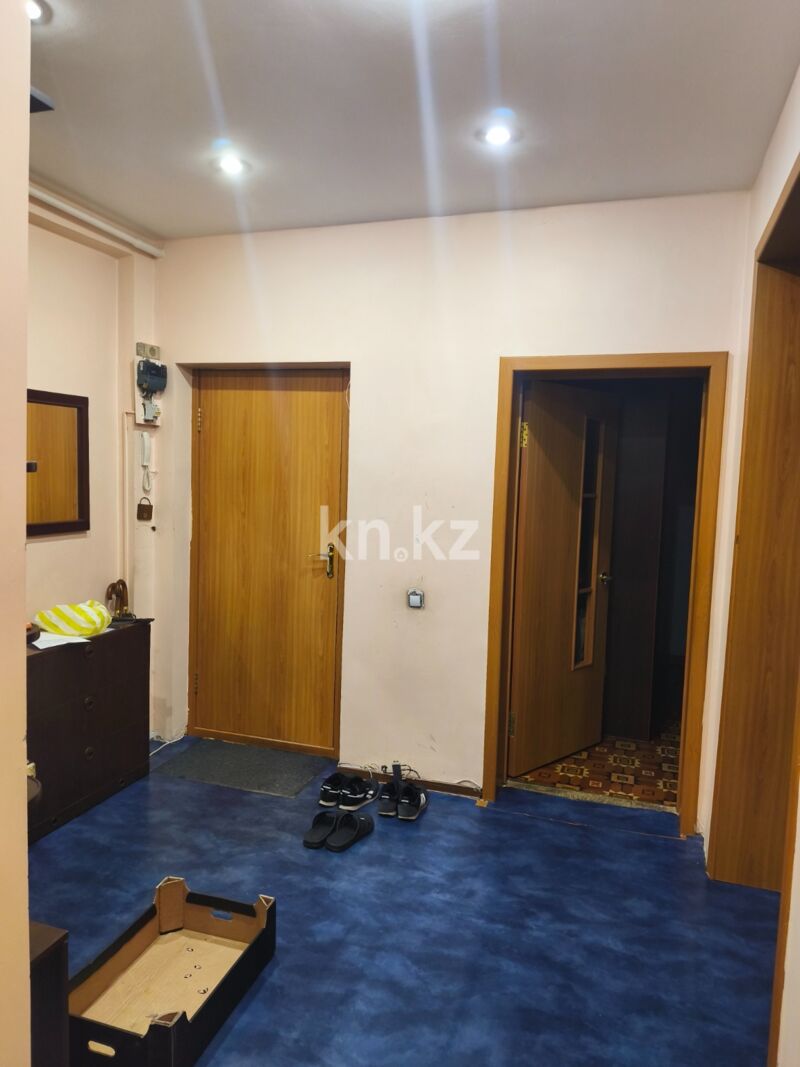 Продажа 3-комнатной квартиры, 76 м² - Продажа трехкомнатных квартир в Караганде - страница 2 фото 2 из 10