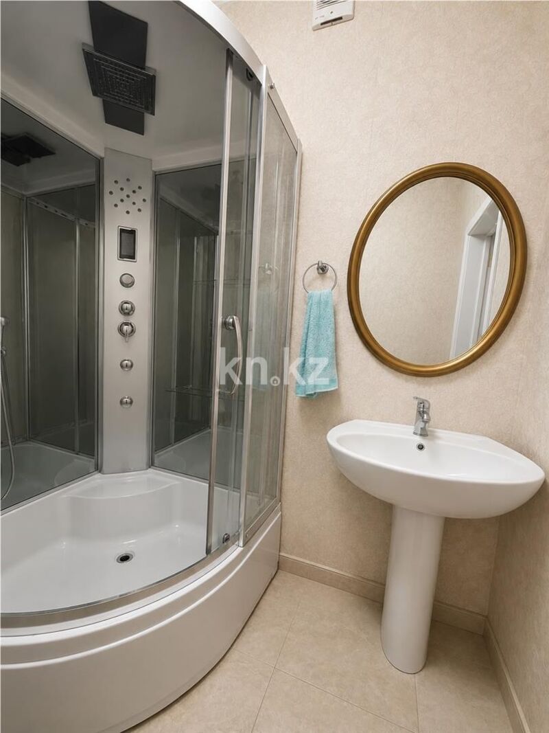 Продажа 9-комнатного дома, 375.7 м² - Продажа домов, коттеджей в Караганде - страница 3 фото 31 из 36