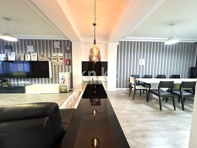 Продажа 6-комнатного дома, 312.6 м² - Продажа домов, коттеджей в Караганде - страница 3 фото 13 из 39