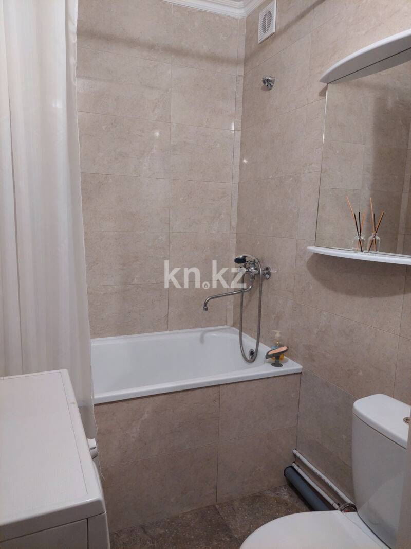 Аренда 1-комнатной квартиры посуточно, 33 м² - Аренда однокомнатных квартир посуточно в Усть-Каменогорске фото 2 из 5