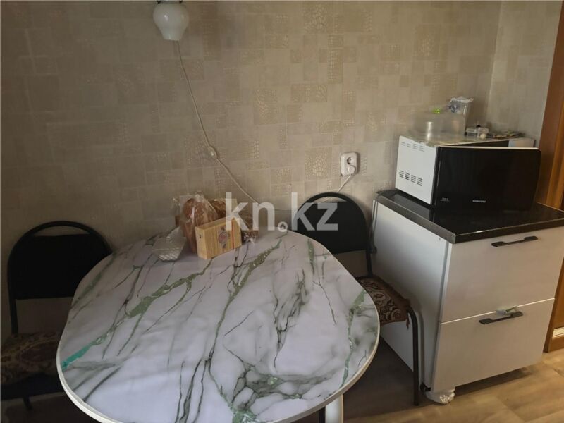 Продажа 4-комнатной квартиры, 72 м² - Продажа четырехкомнатных квартир в Караганде - страница 4 фото 3 из 9