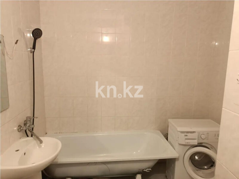 Продажа 1-комнатной квартиры, 42 м² - Продажа однокомнатных квартир в панельном доме в Казахстане - страница 50 фото 3 из 3
