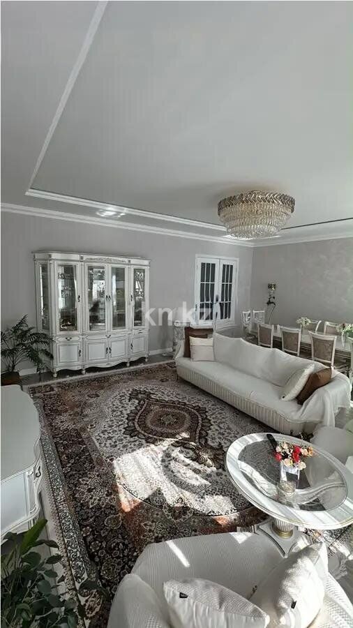 Продажа 4-комнатной квартиры, 136 м² - Продажа квартир в Казахстане - страница 195 фото 1 из 5
