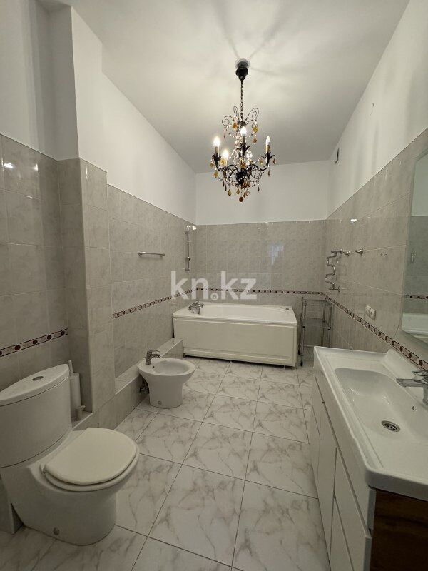 Продажа 7-комнатной квартиры, 385 м² - Продажа пятикомнатных и более квартир в Алматы - страница 4 фото 18 из 40