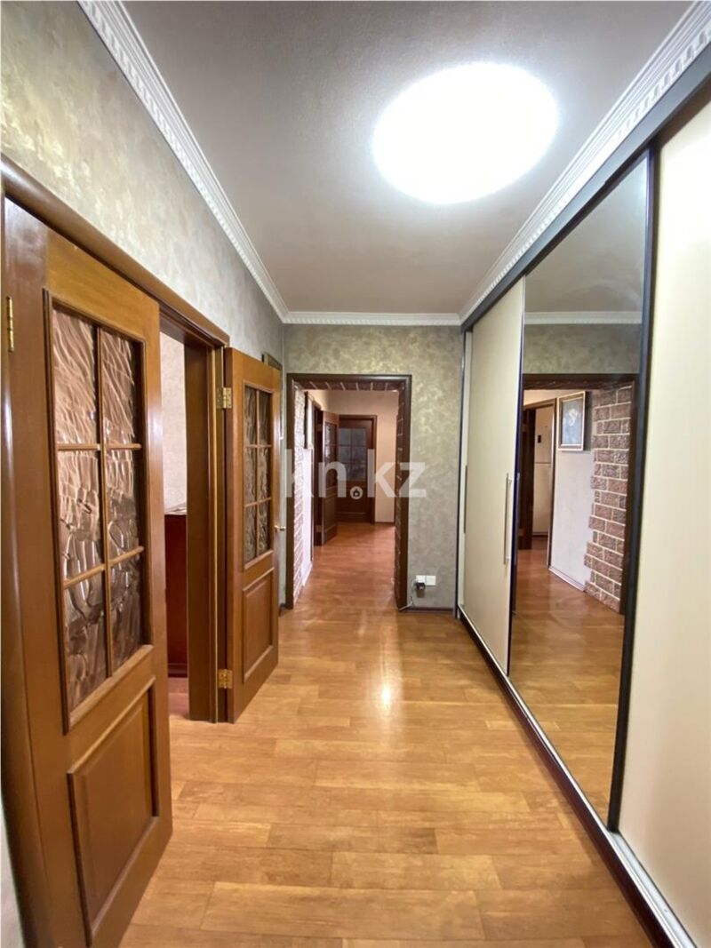 Продажа 3-комнатной квартиры, 90 м² - Продажа трехкомнатных квартир в кирпичном доме в Караганде - страница 20 фото 17 из 26