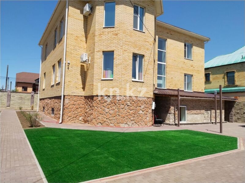 Продажа 7-комнатного дома, 470 м² - Продажа домов, коттеджей в Караганде - страница 4 фото 1 из 15