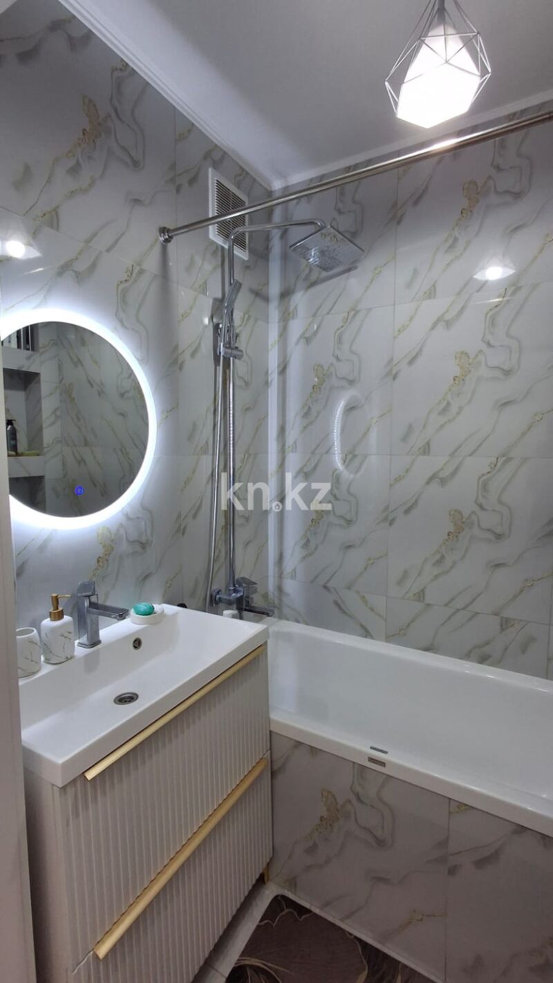 Продажа 2-комнатной квартиры, 81.4 м² - Продажа двухкомнатных квартир в Уральске фото 15 из 20