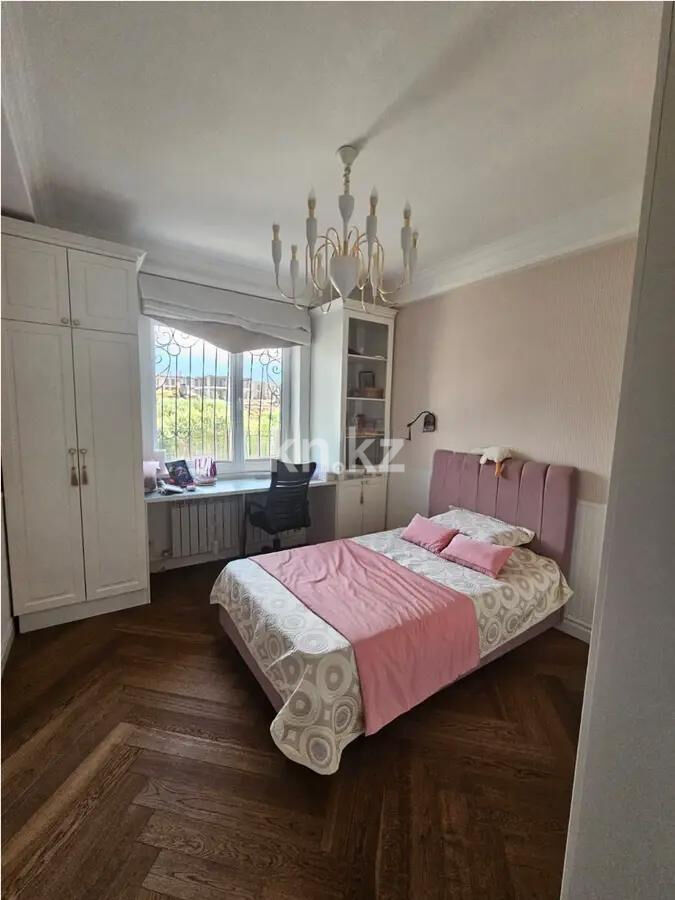 Продажа 6-комнатной квартиры, 268 м² - Продажа пятикомнатных и более квартир в Бостандыкском р-не Алматы - страница 2 фото 10 из 21