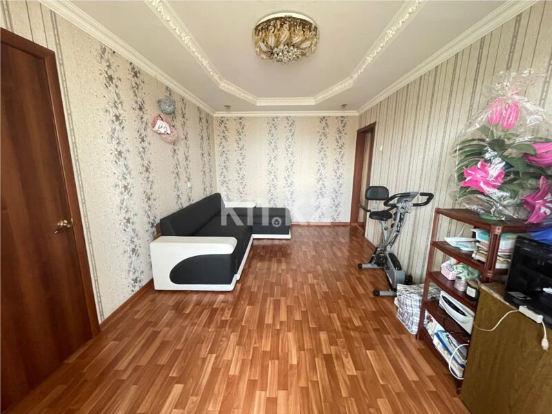 Продажа 4-комнатной квартиры, 57 м² - Продажа четырехкомнатных квартир в панельном доме в Казахстане - страница 12 фото 1 из 13