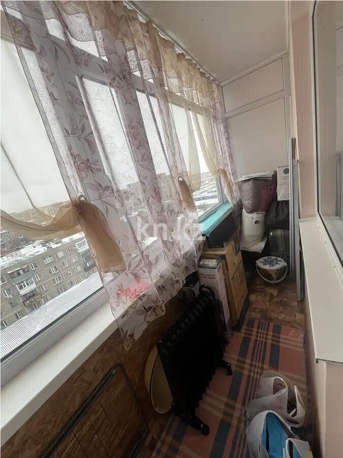 Продажа 3-комнатной квартиры, 64 м² - Продажа трехкомнатных квартир в панельном доме в Караганде - страница 2 фото 9 из 12