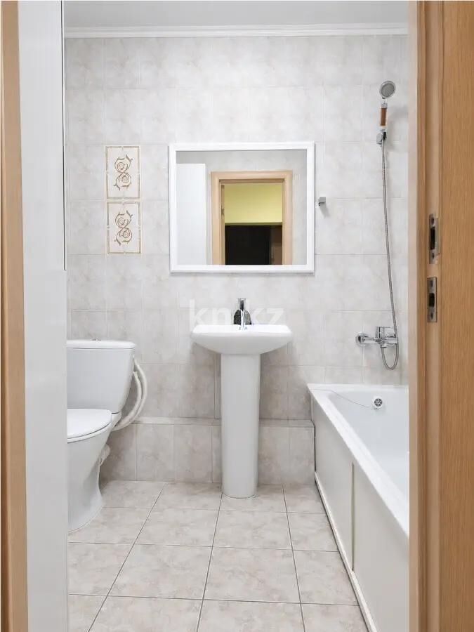 Продажа 2-комнатной квартиры, 76 м² - Продажа домов, коттеджей в Семее фото 4 из 5