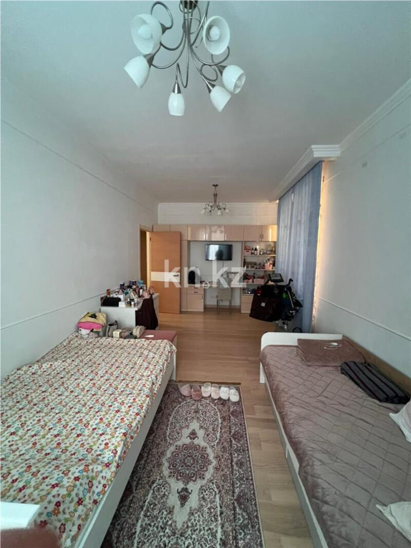 Продажа 4-комнатной квартиры, 150 м² - Продажа четырехкомнатных квартир в Михайловке Караганды фото 8 из 15