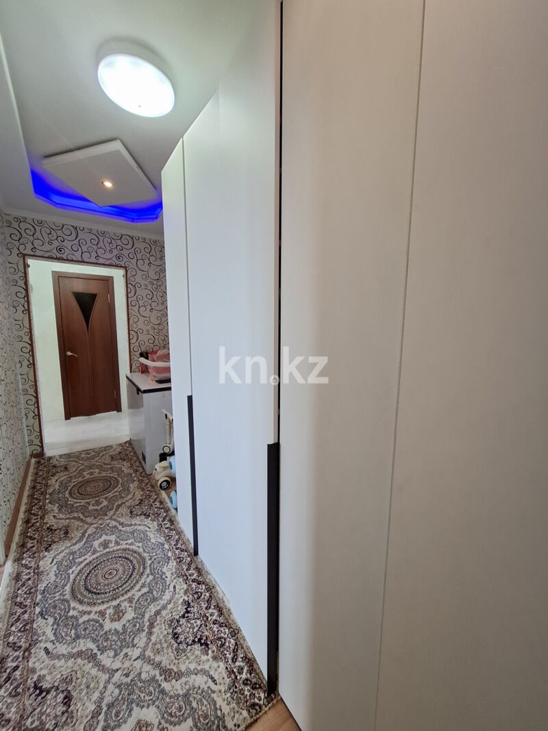 Продажа 3-комнатной квартиры, 64 м² - Продажа трехкомнатных квартир в Майкудуке Караганды - страница 8 фото 27 из 29