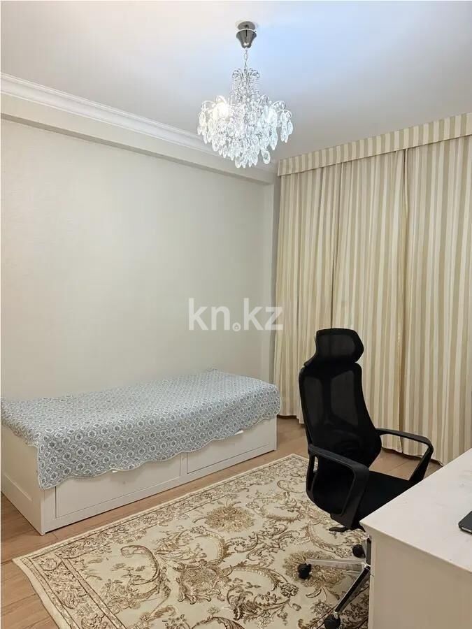 Продажа 5-комнатной квартиры, 228 м² - Продажа пятикомнатных и более квартир в р-не Есиль Астаны фото 4 из 9