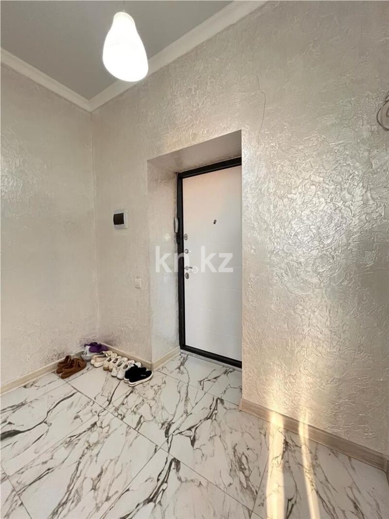 Продажа 1-комнатной квартиры, 41 м² - Продажа однокомнатных квартир на Юго-Востоке Караганды - страница 8 фото 6 из 9
