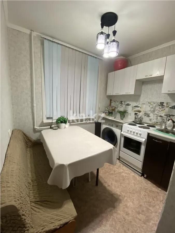 Продажа 3-комнатной квартиры, 48 м² - Продажа трехкомнатных квартир в Майкудуке Караганды - страница 7 фото 3 из 6